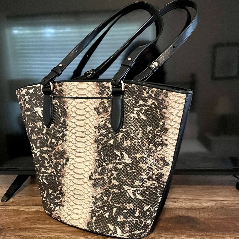 Gorgeous Brahmin shoulder bag